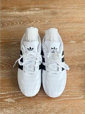 adidas Women’s Sneakers - 6.5